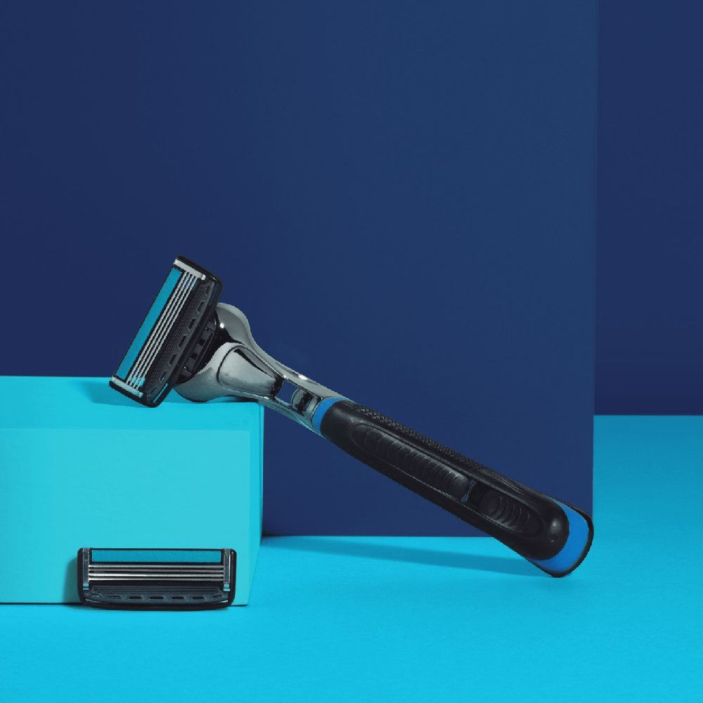The Razor 4 Dr. Jones
