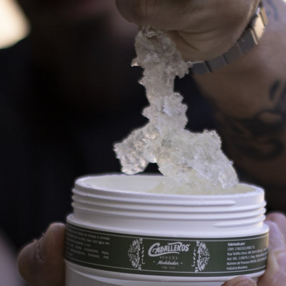 Gel De Alta Fixação Brilho Modelador Pocket Caballeros 50g